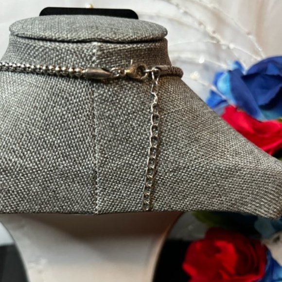 Black and Silver Pendant on Silver Chain with Earrings. - Picture 4 of 4